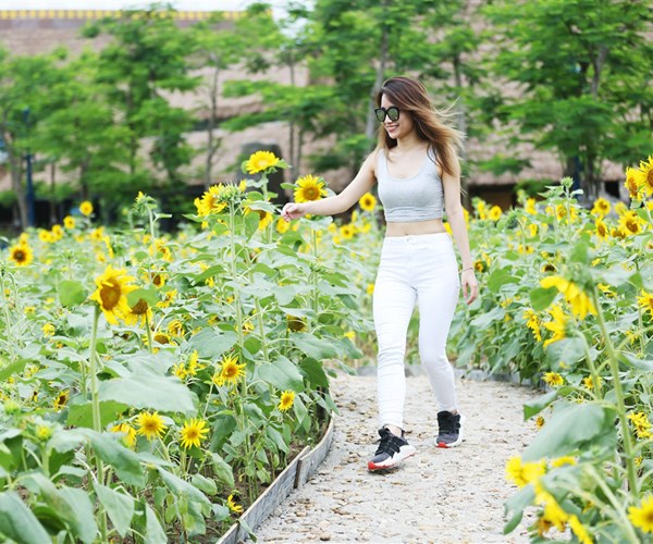 10.000 ly trà sữa miễn phí dành tặng du khách mua vé chơi công viên Rồng tại Hạ Long - Anh 5