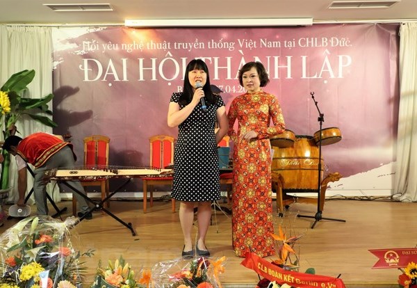 Gìn giữ và phát triển nghệ thuật truyền thống Việt Nam tại Đức - Anh 3