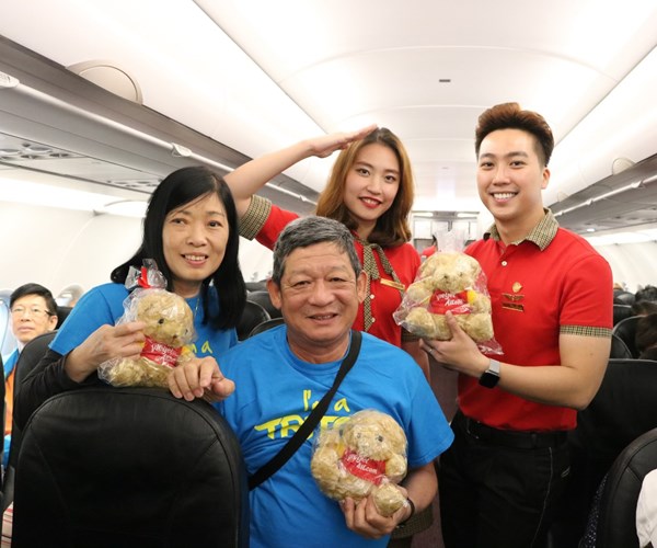 Vietjet khai trương đường bay thẳng Phú Quốc– Hồng Kông - Anh 2