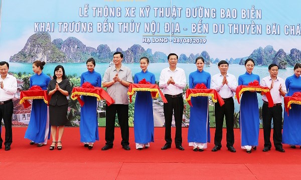 Diễu hành Carnaval khuấy động Hạ Long dịp nghỉ lễ 30.4-1.5 - Anh 9