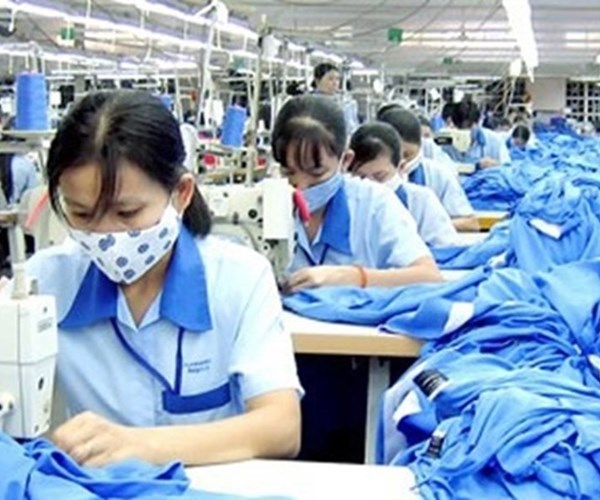 Làm thêm tối đa 400 giờ/năm có phù hợp? - Anh 1