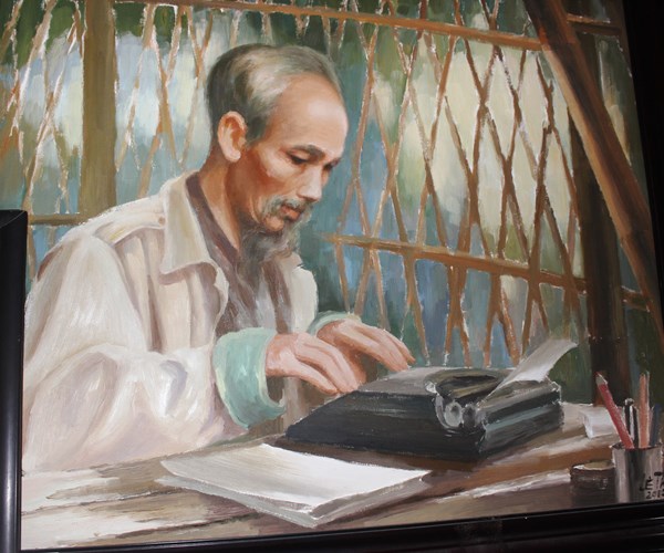 Chuyện về họa sỹ cả đời vẽ chân dung Bác Hồ - Anh 3