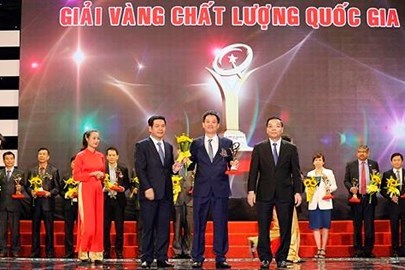 75 doanh nghiệp được tặng Giải thưởng Chất lượng Quốc gia - Anh 1