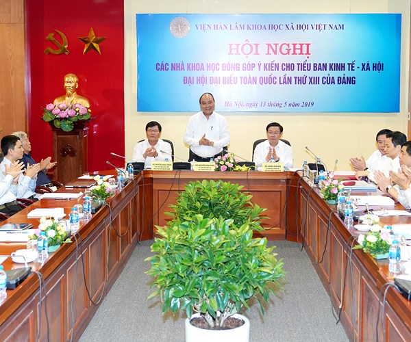 Thủ tướng nghe các nhà khoa học góp ý Chiến lược 10 năm, Kế hoạch 5 năm - Anh 1