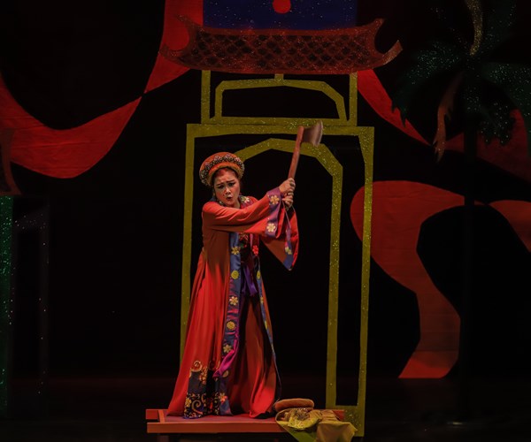 "Tấm Cám" cải biên hút lòng khán giả - ảnh 3