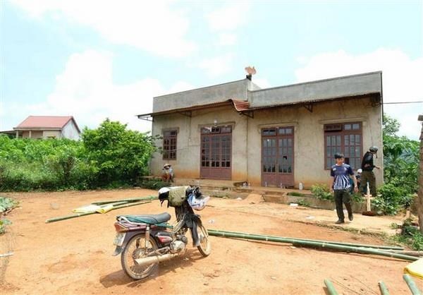 Khởi tố vụ án sát hại dã man ba bà cháu tại Lâm Đồng - Anh 1