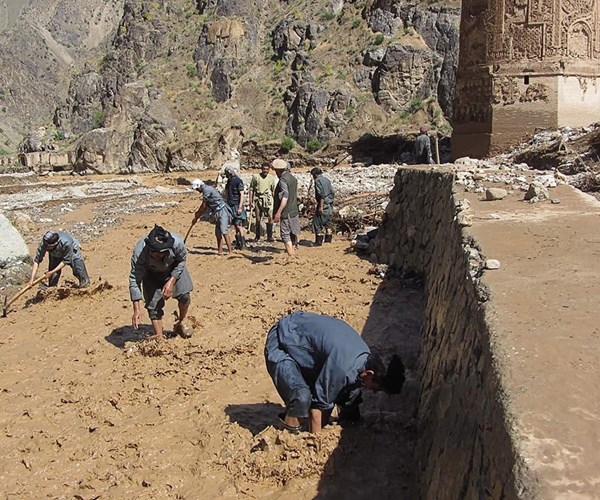 Afghanistan kịp thời “giải cứu” Di sản thế giới khỏi mưa lũ - Anh 1