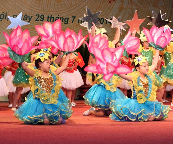 Nhạc thiếu nhi: Sự lặng lẽ đáng ngại - Anh 1