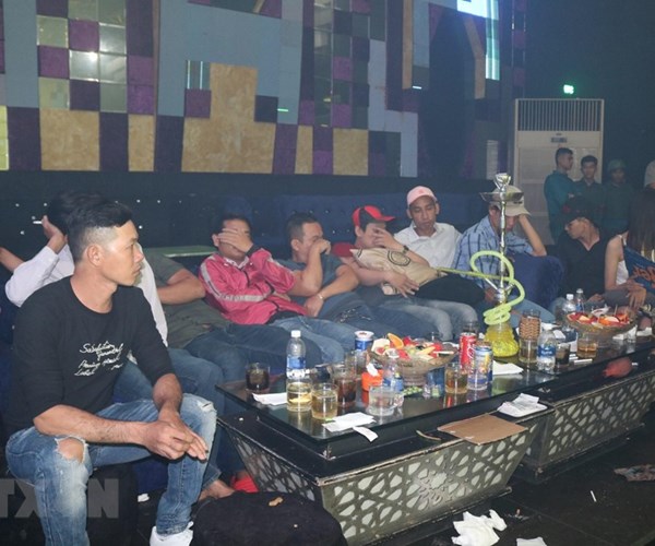 Hòa Bình: Bắt quả tang đối tượng vận chuyển lượng lớn ma túy - Anh 2