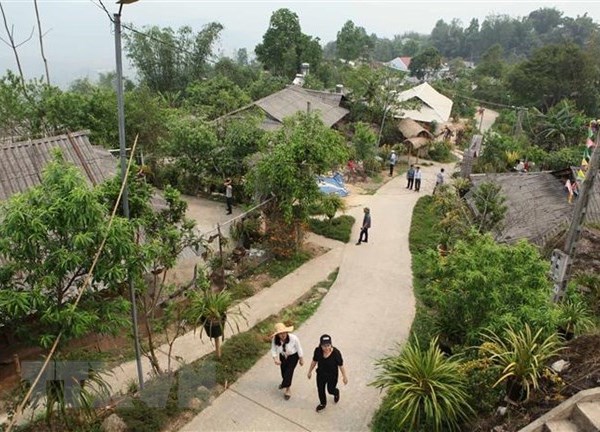 Bảo tồn di sản gắn với phát triển du lịch - Hướng đi bền vững - Anh 2
