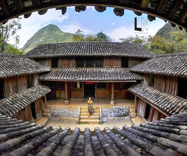 Bộ VHTTDL đề nghị Hà Giang chỉ đạo thực hiện việc bảo vệ Di tích quốc gia  Khu Nhà Vương - Anh 1