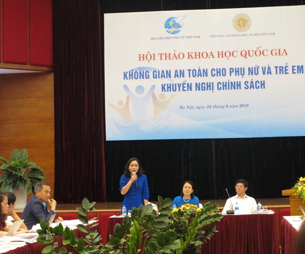 Hội thảo khoa học quốc gia “Không gian an toàn cho phụ nữ và trẻ em – Khuyến nghị chính sách” - Anh 3