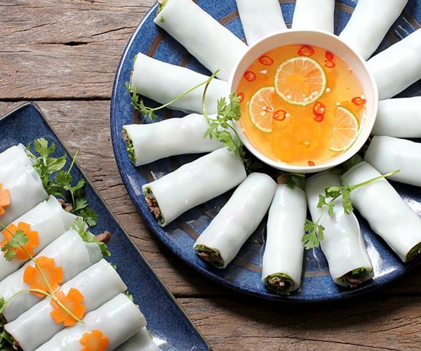 Phở cuốn Ngũ Xã - đặc trưng cho ẩm thực đất Hà Thành - Anh 1