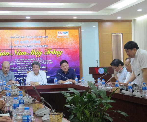 Kịch hát “Ngàn năm mây trắng”: Kết hợp nhiều loại hình sân khấu truyền thống trong một vở diễn - Anh 1
