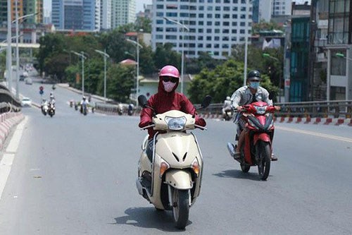 Thời tiết ngày 22.7: Trung Bộ nắng nóng đặc biệt gay gắt, chỉ số tia UV gây hại cao - Anh 1