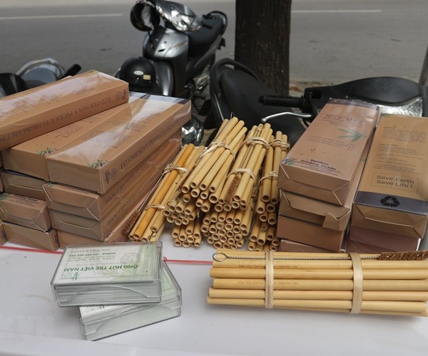 Người đưa những chiếc ống hút bằng tre Việt Nam đến trời Âu - Anh 1
