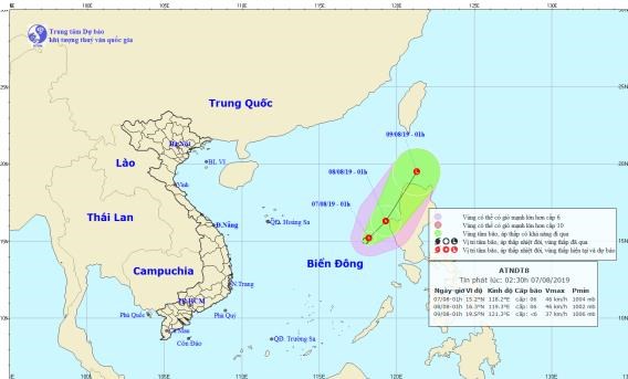 Áp thấp nhiệt đới giật cấp 8 trên Biển Đông, di chuyển hướng Đông Bắc - Anh 1