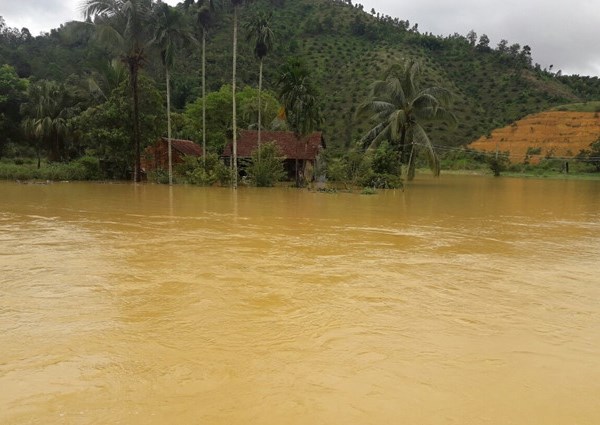Thời tiết ngày 9.8: Bắc và Trung Bộ nắng nóng trở lại, Tây Nguyên và Nam Bộ mưa lớn diện rộng - Anh 1