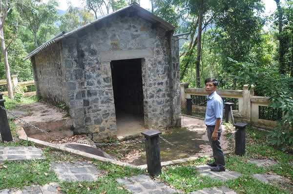 Tu bổ, tôn tạo di tích quốc gia ngục Đăk Glei (Kon Tum): Tám năm vẫn chưa hoàn thành - Anh 1
