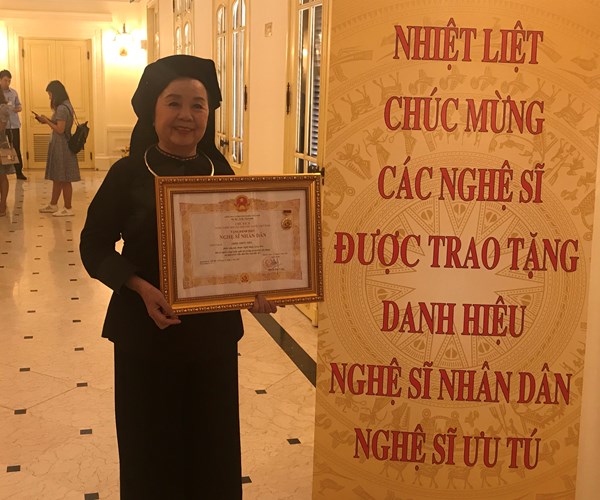 NSND Trần Hạnh: Còn gì hạnh phúc hơn khi những đóng góp của mình được ghi nhận? - Anh 7