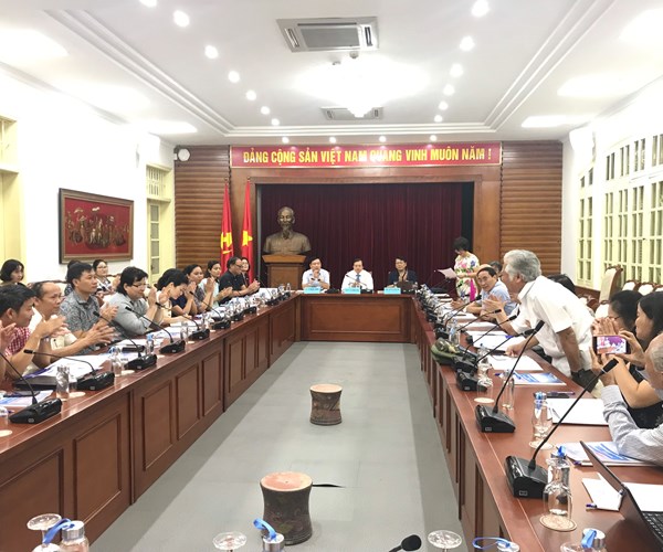 Tận dụng thành tựu cách mạng công nghiệp 4.0 vào nghệ thuật biểu diễn - Anh 2