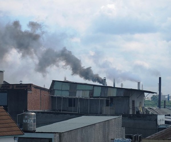 Các địa phương rà soát cơ sở sản xuất, kinh doanh có sử dụng hóa chất độc hại - Anh 1