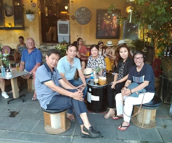 Chủ quán cà phê đuổi khách Việt, chỉ tiếp khách Tây ở Hội An?: Nếu đúng như phản ánh, phải xử ý nghiêm - Anh 1