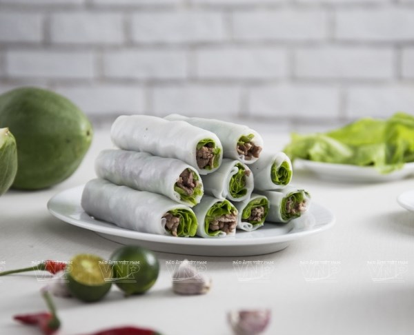 Phở cuốn Ngũ Xã - đặc trưng cho ẩm thực Hà Thành - Anh 1