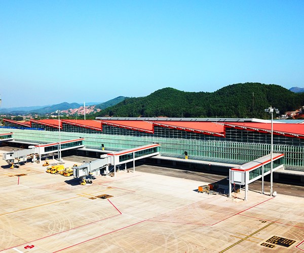 Giải mã sự phát triển thần kỳ của Quảng Ninh - Anh 2