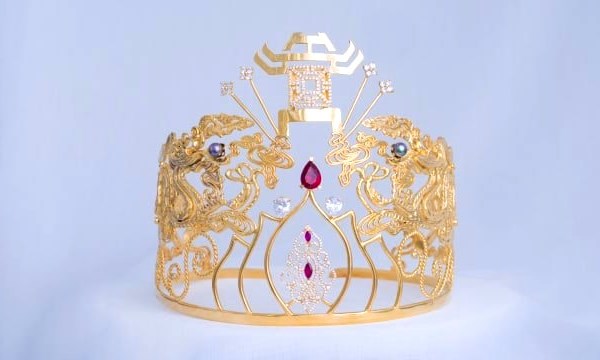 Vương miện Hoa khôi Thủ đô Hà Nội do những người khuyết tật chế tác - Anh 1