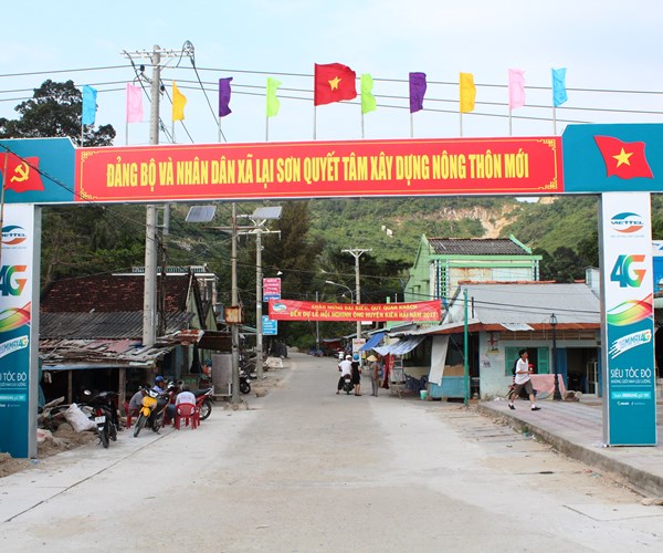 Kiên Giang vượt chỉ tiêu đề ra trong xây dựng nông thôn mới - Anh 1