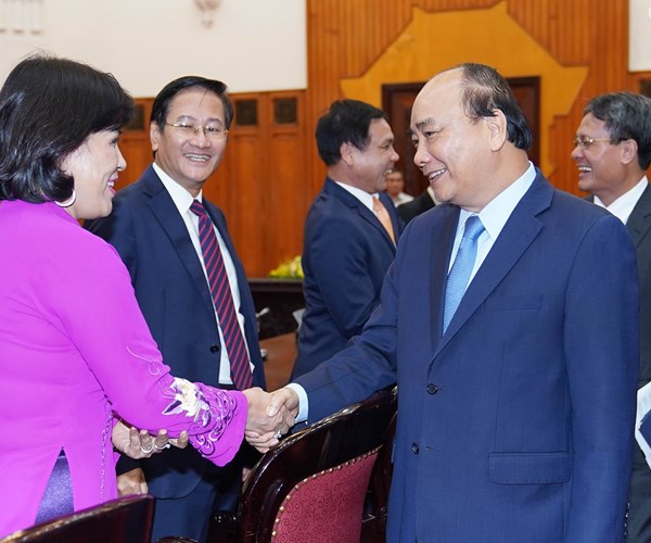Thủ tướng tiếp các Đại sứ lên đường nhận nhiệm vụ - Anh 1