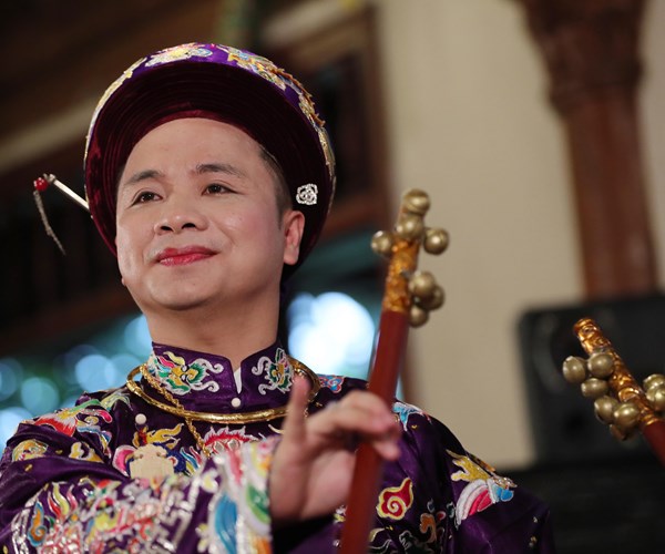 Giao lưu thực hành tín ngưỡng thờ Mẫu Tam phủ của người Việt - Anh 8