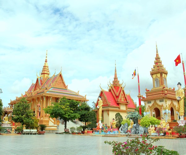 Xiêm Cán- ngôi chùa lộng lẫy nhất trong hệ thống chùa Khmer ở Nam Bộ - Anh 1