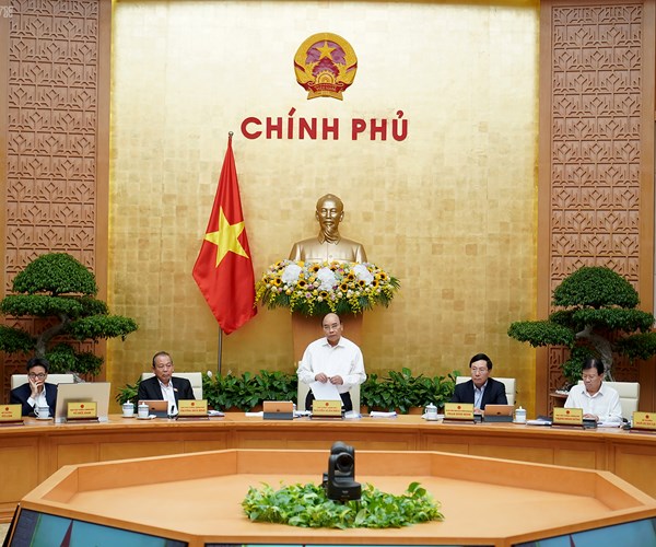 Thủ tướng: Không chủ quan trong chỉ đạo, điều hành 2 tháng cuối năm - Anh 2