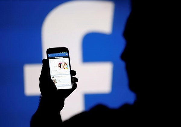 Facebook xóa hàng tỷ tài khoản giả mạo trong năm 2019 - Anh 1