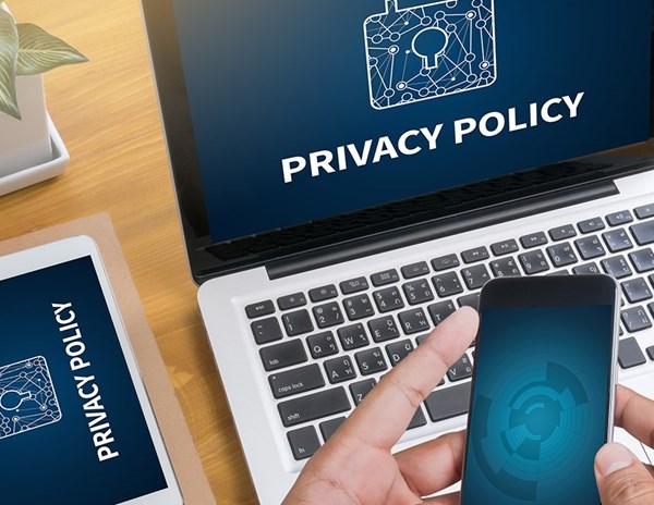 Người Mỹ ngày càng lo ngại nguy cơ bị theo dõi hoạt động trên Internet - Anh 1