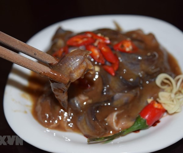 Thưởng thức mắm cá chốt - đặc sản của vùng đất Đồng Tháp - Anh 1