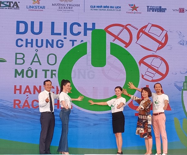 Du lịch ĐBSCL hạn chế rác thải nhựa - Anh 1
