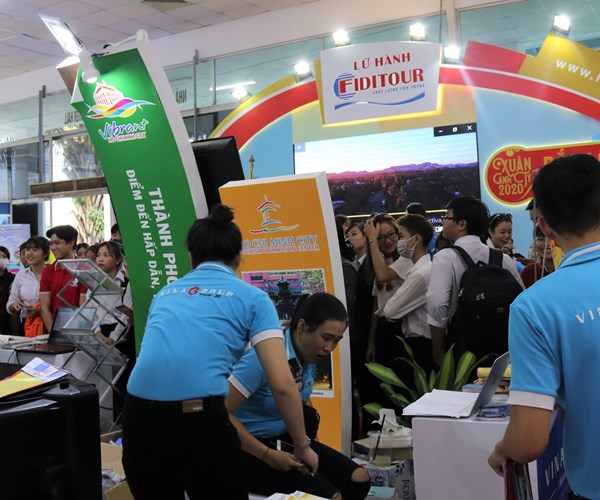 Hội chợ Du lịch quốc tế Cần Thơ thu hút người dân và du khách - Anh 5