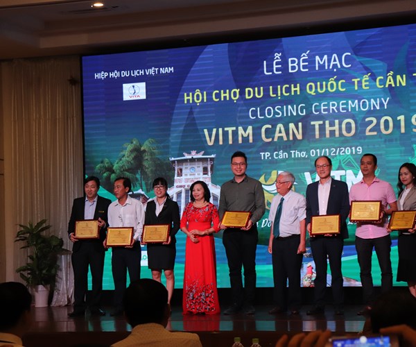 Hơn 30.000 lượt khách tham quan Hội chợ du lịch quốc tế Cần Thơ 2019 - Anh 6