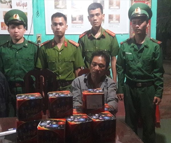 Đem pháo về nhà đợi “Tết đốt”, người đàn ông đối diện án hình sự - Anh 1