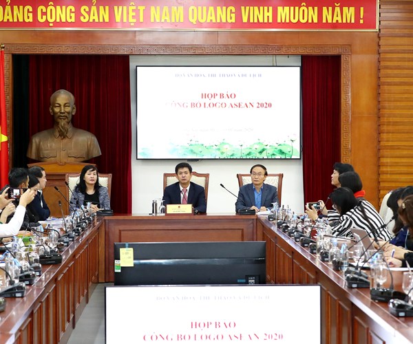 Công bố logo Năm ASEAN 2020 - Anh 1