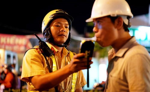 Chỉ thị của Thủ tướng về tăng cường phòng, chống tác hại của rượu, bia - Anh 1