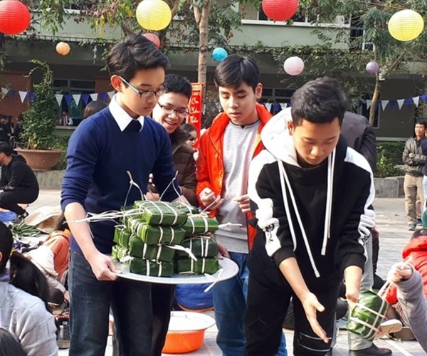 Những bài học cần dạy trẻ về văn hóa ngày Tết - Anh 1