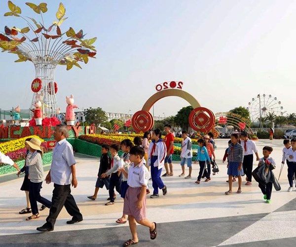 Kiên Giang đón hơn 300 ngàn lượt khách trong dịp Tết Nguyên đán - Anh 1