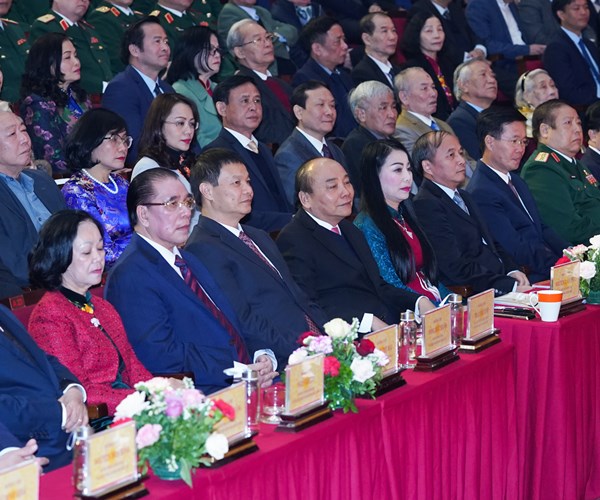Thủ tướng: Đưa Vĩnh Phúc thành tỉnh giàu có, phồn vinh như lời dặn của Bác Hồ - Anh 1
