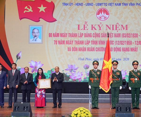 Thủ tướng: Đưa Vĩnh Phúc thành tỉnh giàu có, phồn vinh như lời dặn của Bác Hồ - Anh 3
