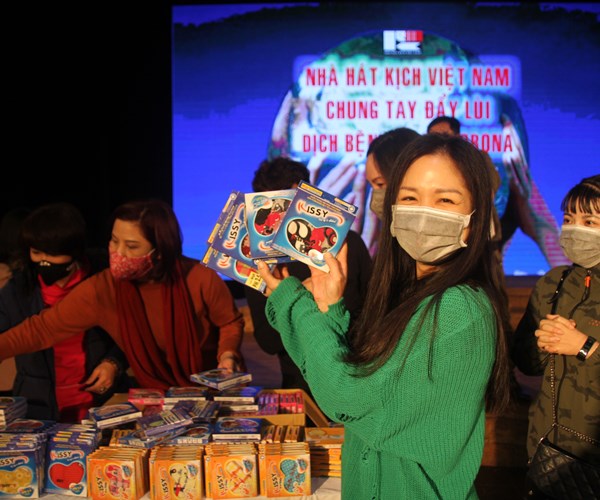 Nhà hát Kịch Việt Nam chung tay đẩy lùi virus corona - Anh 2