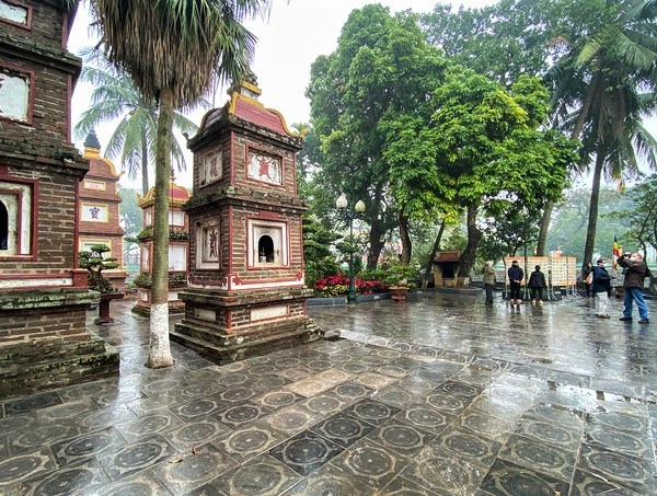 Hà Nội: Bắt đầu tạm dừng hoạt động ở các di tích lịch sử- văn hóa, danh lam thắng cảnh - Anh 1